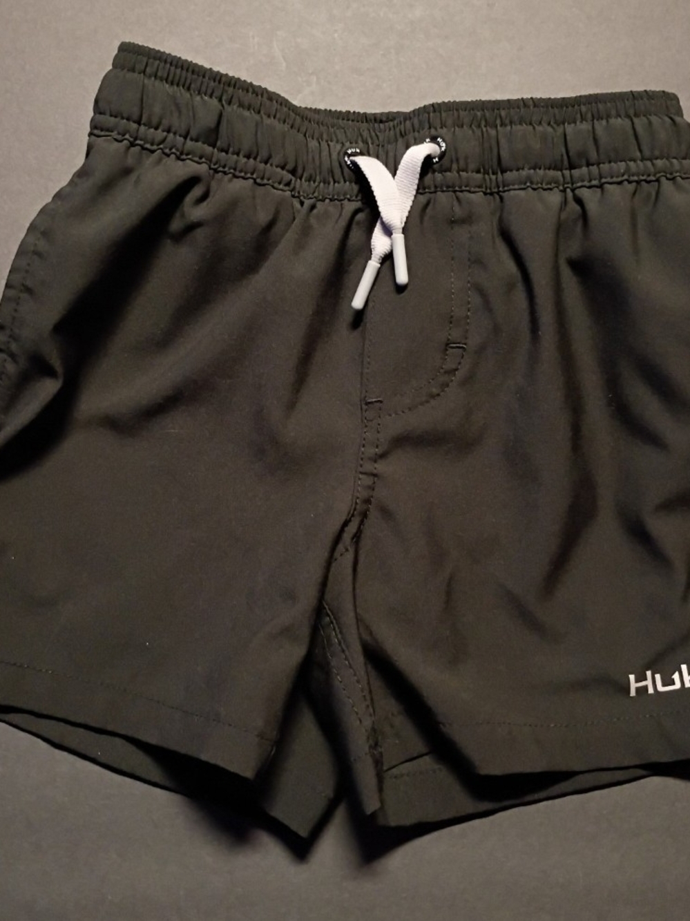 Huk Youth Extra Small Black Athletic Hybrid Shorts